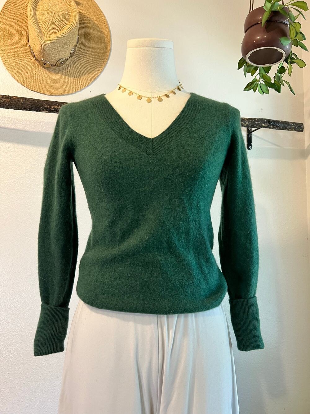 J.Crew Green 100% Cashmere Italian Yarn V Neck Pullover Sweater Size XS